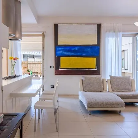 Centro E Mare - 2 Camere, Terrazza E Jacuzzi *