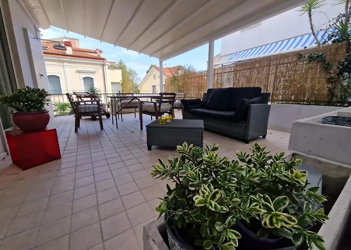 Centro E Mare - 2 Camere, Terrazza E Jacuzzi * Πεσκάρα